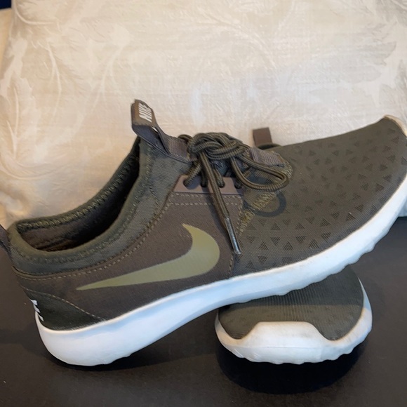 Nike Shoes Nike Olive Green Running Shoes Rare Poshmark